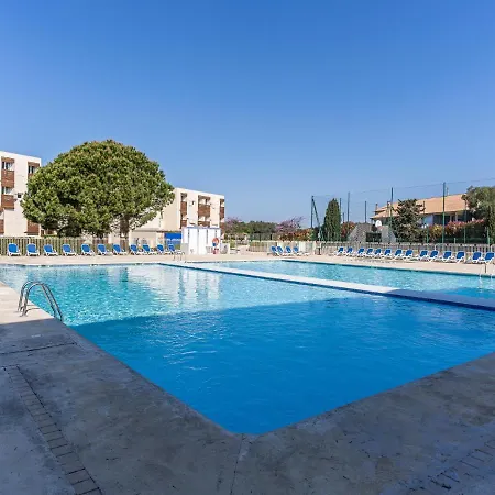 Aparthotel Vacancéole - Résidence L'ile D'or