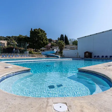Vacanceole - L'ile D'or Aparthotel 2*