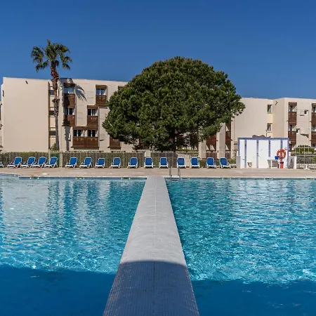 Vacanceole - L'ile D'or 2*