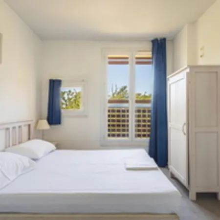 Vacanceole - L'ile D'or 2*