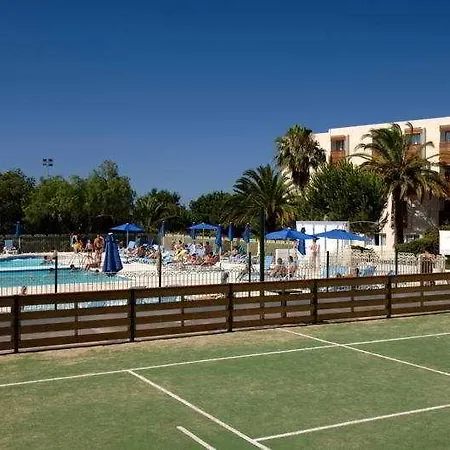 Vacanceole - L'ile D'or 2*