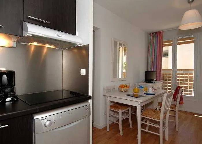 Vacanceole - L'ile D'or 2* La Londe-les-Maures